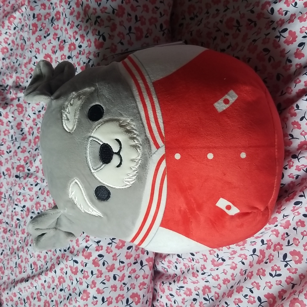 Brand new Squishmallows Shaun the Dog Pillow 8”